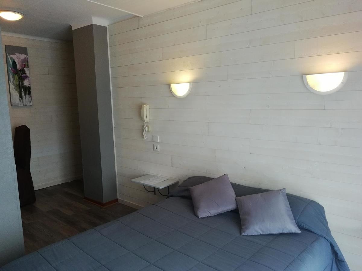 Hotel L'Oustalet Font-Romeu-Odeillo-Via 외부 사진