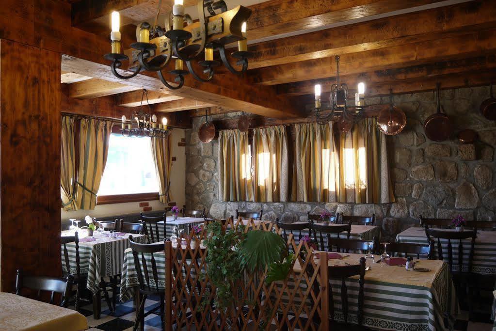 Hotel L'Oustalet Font-Romeu-Odeillo-Via 외부 사진